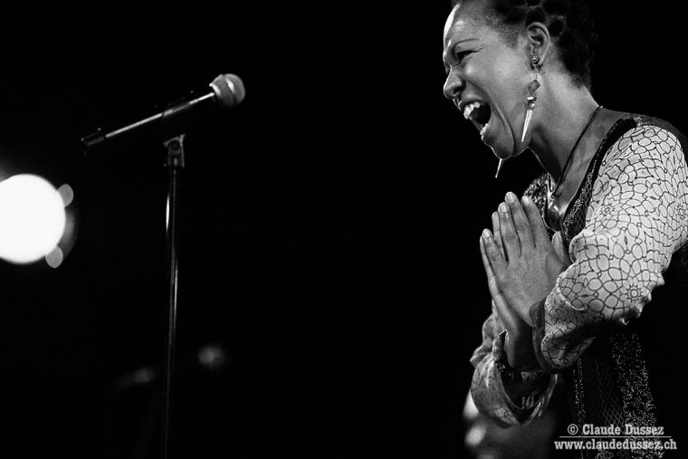 Lisa Simone, Chapiteau (c) Claude Dussez