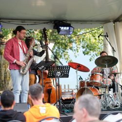 Cully Jazz Estival 2021 – Kolmoset trio (c) LoOrent